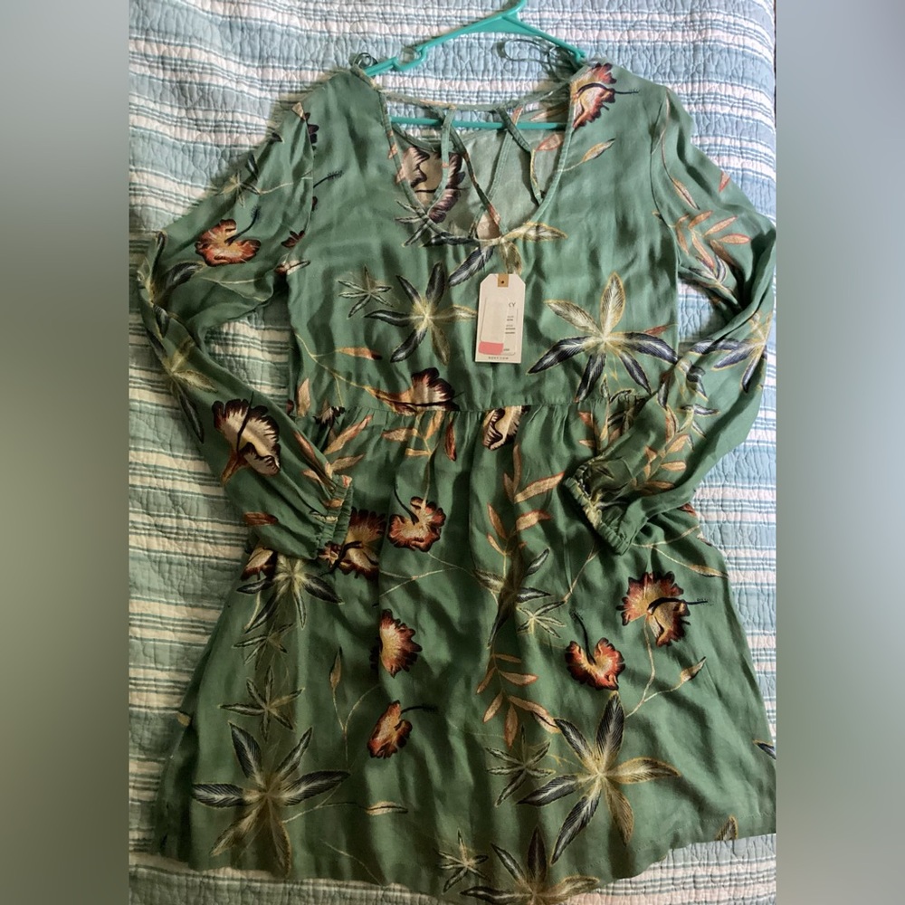 ROXY Floral Green Long Sleeve Dress